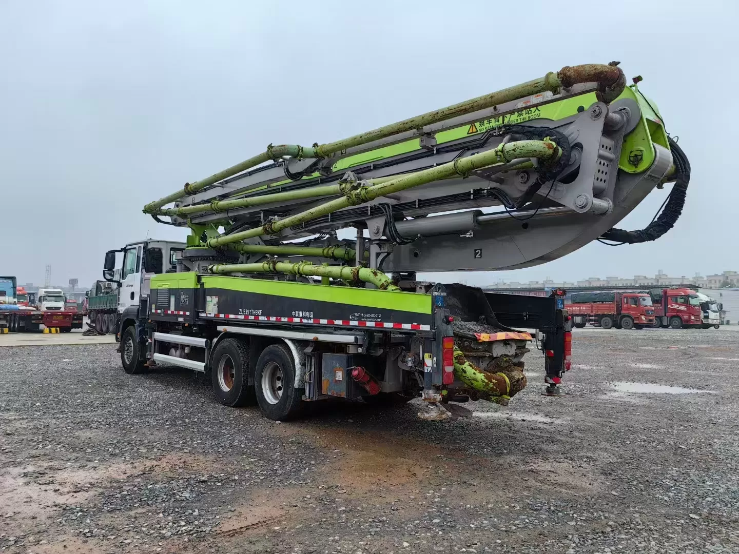 hoge kwaliteit 2022 giekpomp, 50 m op een vrachtwagen gemonteerde betonpompwagen op sitrak-chassis