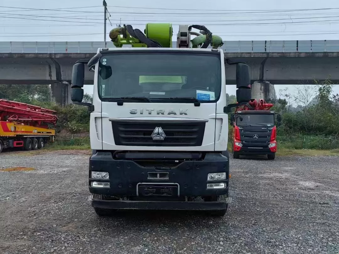 hoge kwaliteit 2022 giekpomp, 50 m op een vrachtwagen gemonteerde betonpompwagen op sitrak-chassis