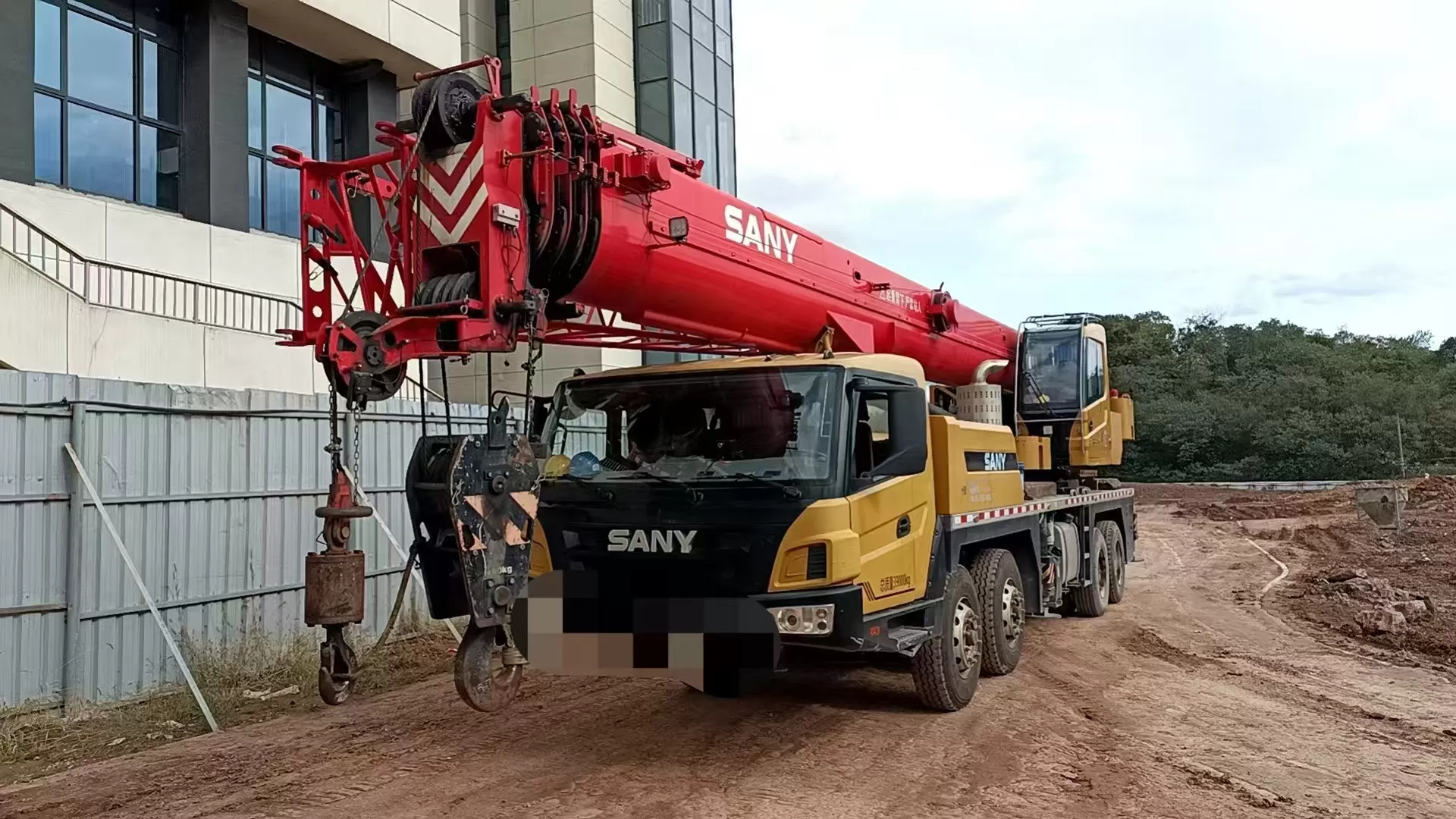 2021 gebruikte kraan sany 40t vrachtwagenkraan hijsmachine kraan op wielen