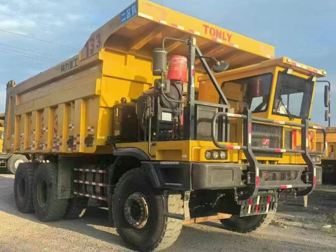 zwaar uitgevoerde tonly off-highway mijnbouwdumper tl885a 70ton mijnbouwwagenonderdelen