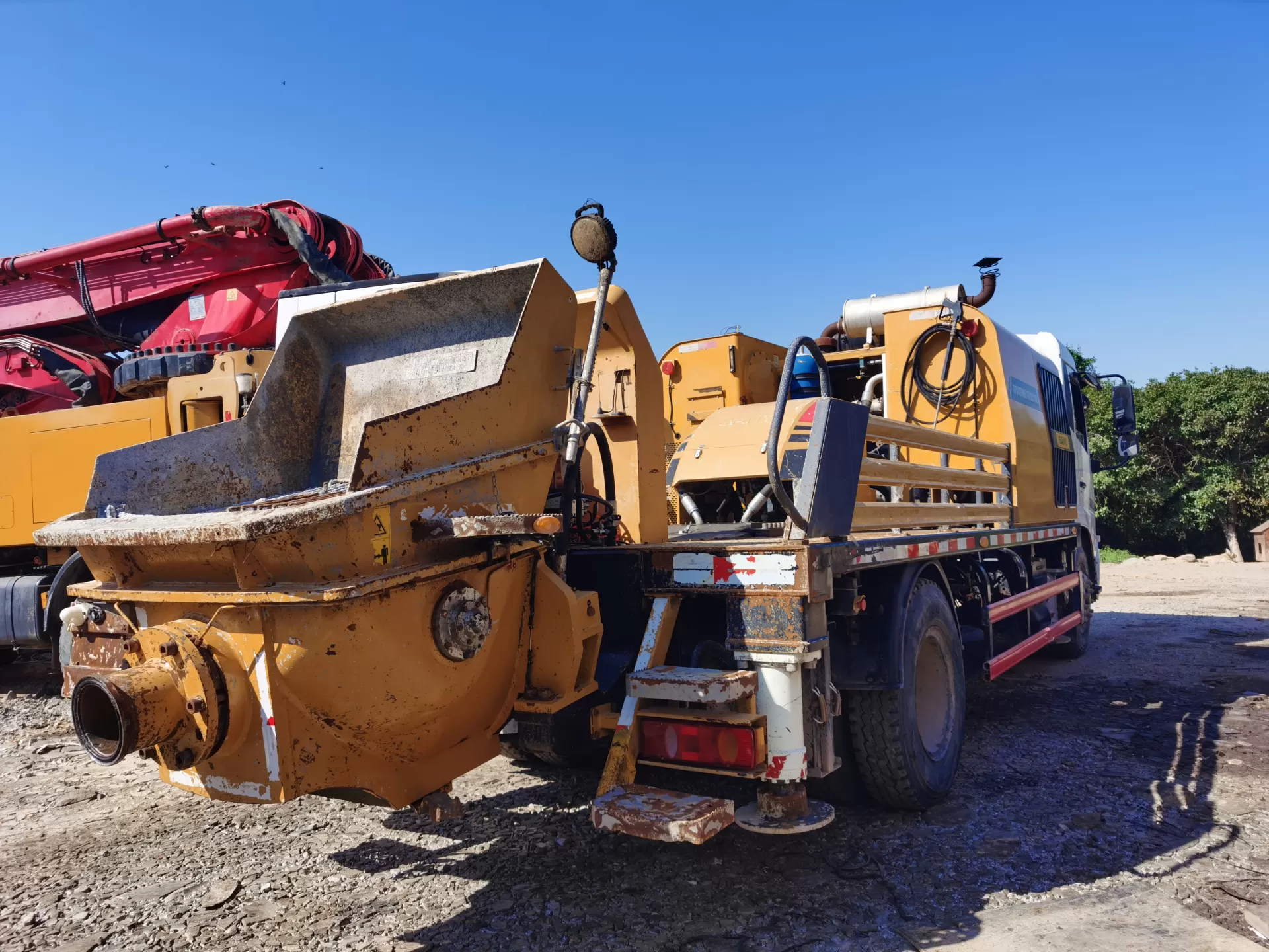 2021 sany city-pomp mobiele vrachtwagengemonteerde betonpompen lijnpomp voor de bouw